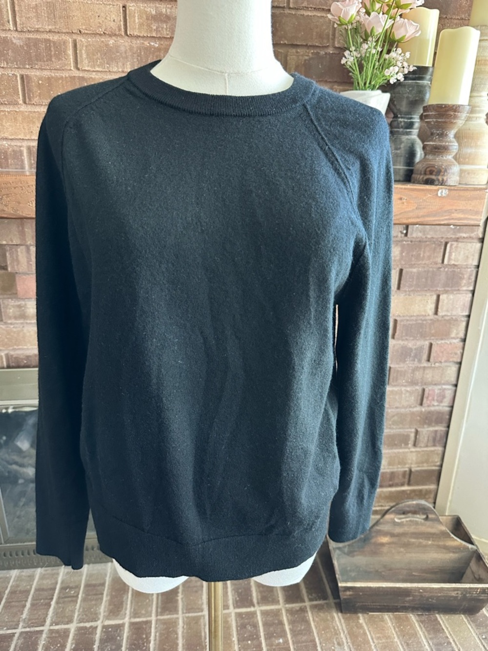 Classic Men's Black Crewneck Sweater